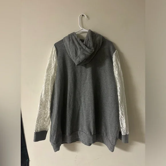 Torrid 3X Gray Hoodie Sweater Lace Sleeves Plus Size Pullover Top - Picture 2 of 6